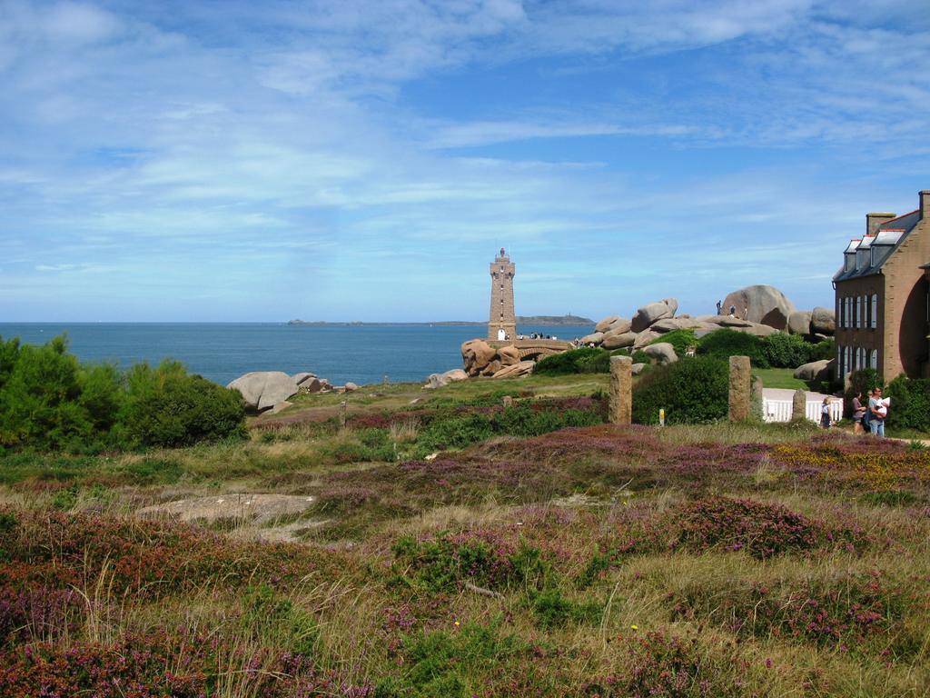Western Les Bains Et 3* Perros-Guirec